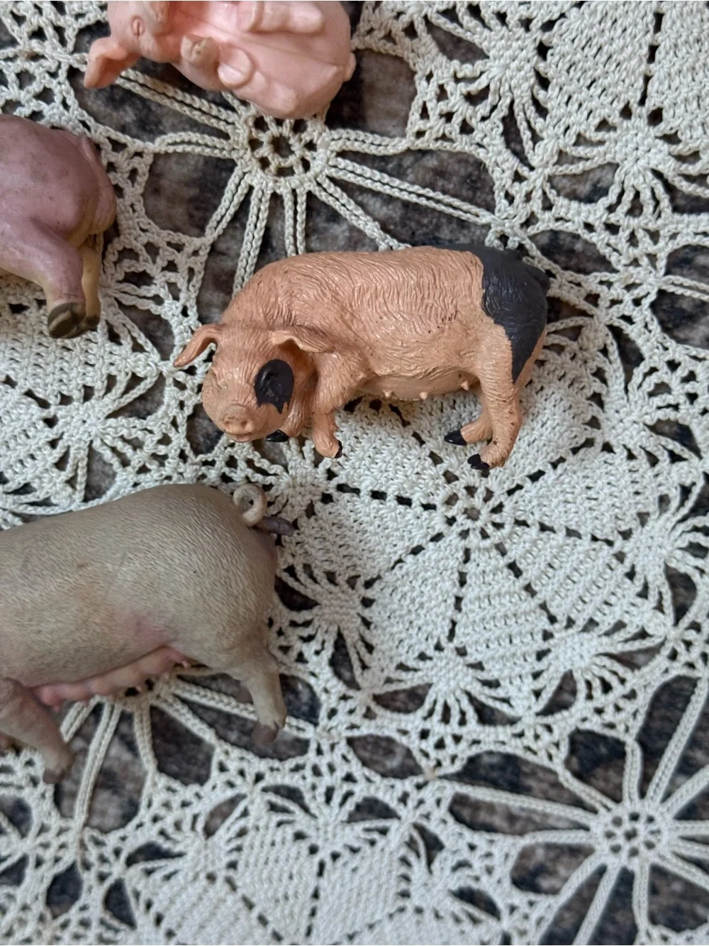 Vintage Pig Figurine Lot of 5 – Farm Animal Miniatures Mixed Styles